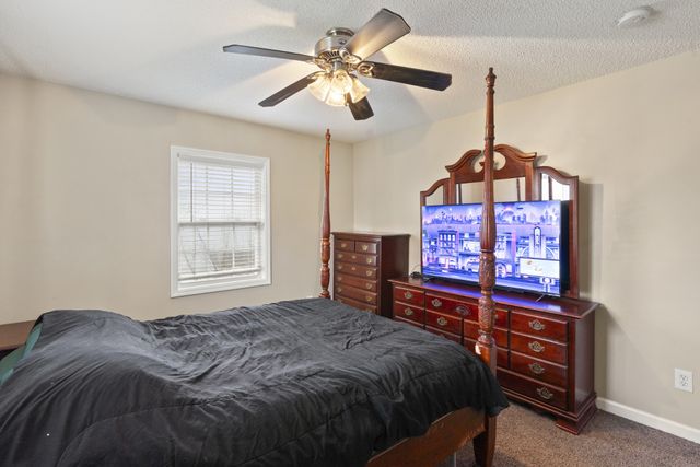 767 Woodmont Blvd, Clarksville, TN 37040