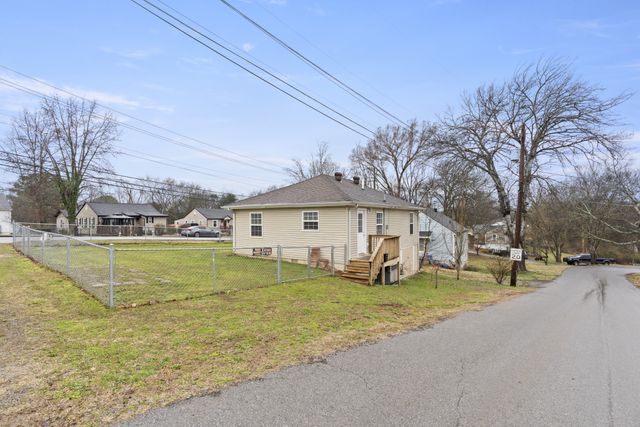 767 Woodmont Blvd, Clarksville, TN 37040