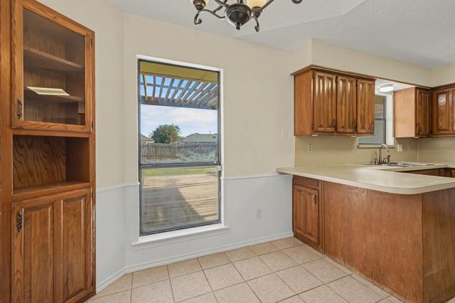 2324 Harbinger Lane, Dallas, TX 75287