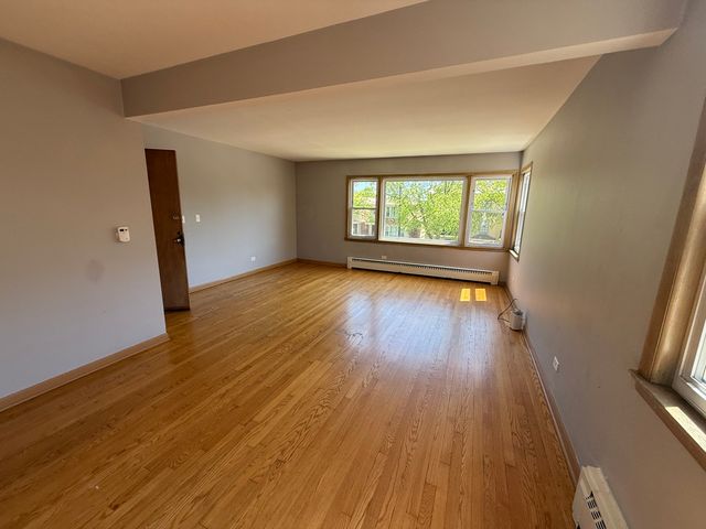 5610 N Central Avenue 2, Chicago, IL 60646