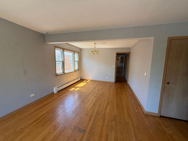 5610 N Central Avenue 2, Chicago, IL 60646