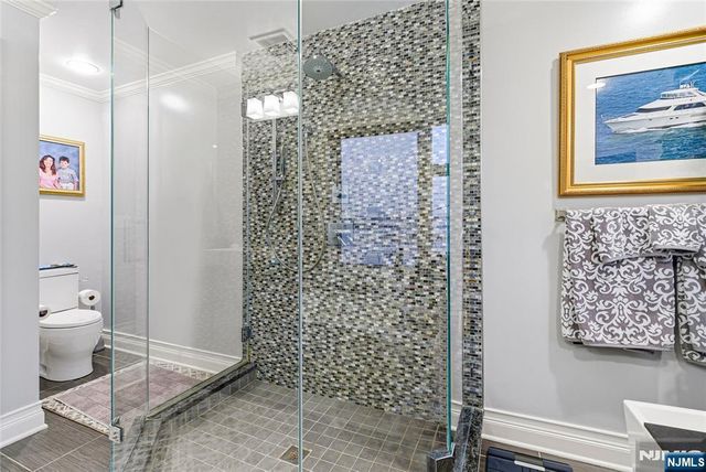 119 Hudson Cove, Edgewater, NJ 07020