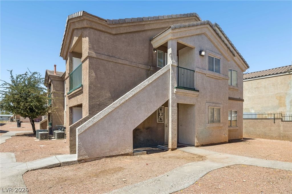 3956 Danny Melamed Avenue 202, Las Vegas, NV 89110 — photo 2