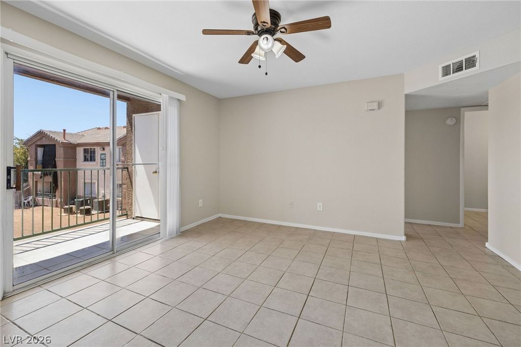 3956 Danny Melamed Avenue 202, Las Vegas, NV 89110 — photo 3