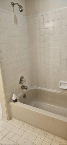 6323 Potomac Circle, West Bloomfield Charter Township, MI 48322