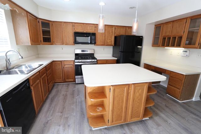 5506 IRISH LORD PL, Waldorf, MD 20603