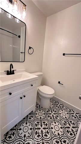 1472 Camelot Drive, Corona, CA 92882