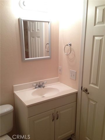 1472 Camelot Drive, Corona, CA 92882