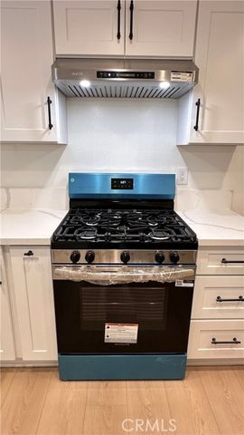 1472 Camelot Drive, Corona, CA 92882