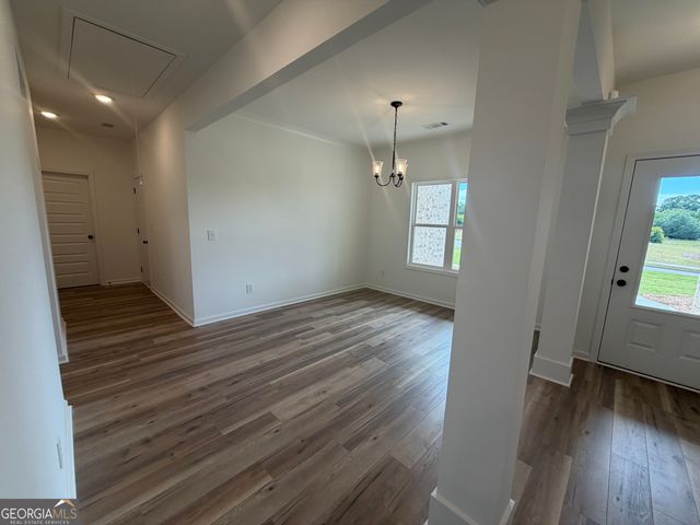 1212 White Oak Way, Griffin, GA 30224
