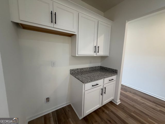 1212 White Oak Way, Griffin, GA 30224