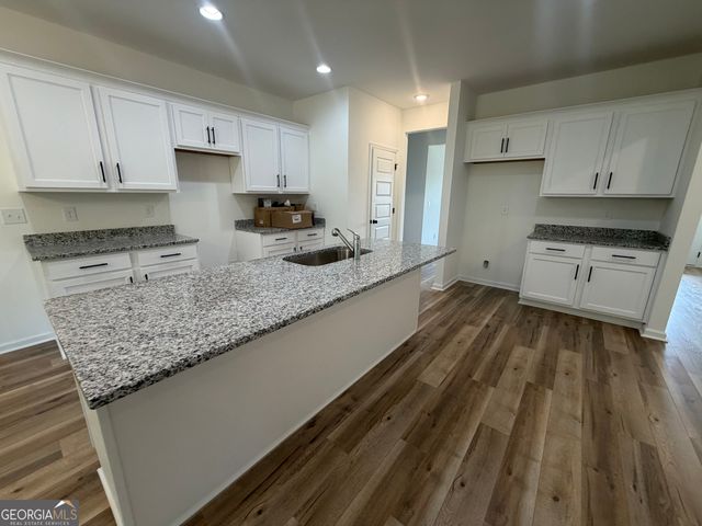 1212 White Oak Way, Griffin, GA 30224