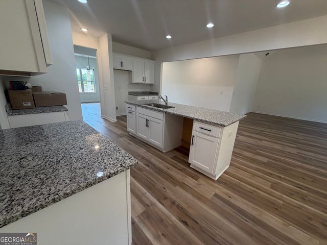 1212 White Oak Way, Griffin, GA 30224