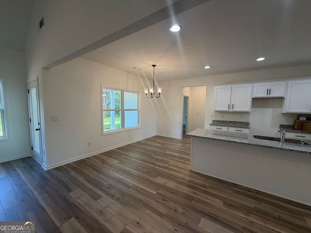 1212 White Oak Way, Griffin, GA 30224