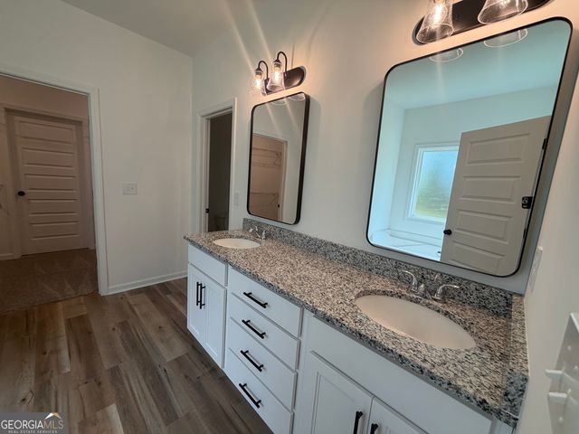 1212 White Oak Way, Griffin, GA 30224