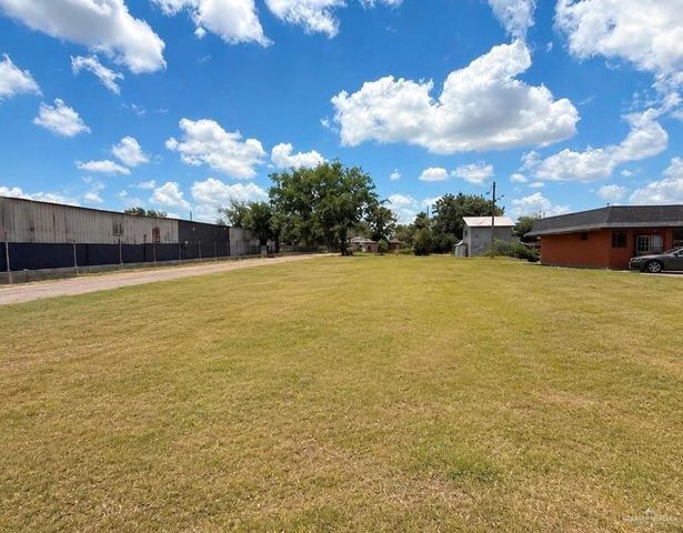 716 N Alton Boulevard, Alton, TX 78573