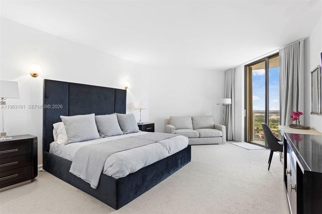 19500 Turnberry Way 20-C, Aventura, FL 33180