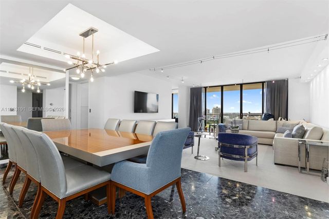 19500 Turnberry Way 20-C, Aventura, FL 33180