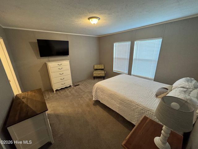 113 Moores Landing Road, Hampstead, NC 28443