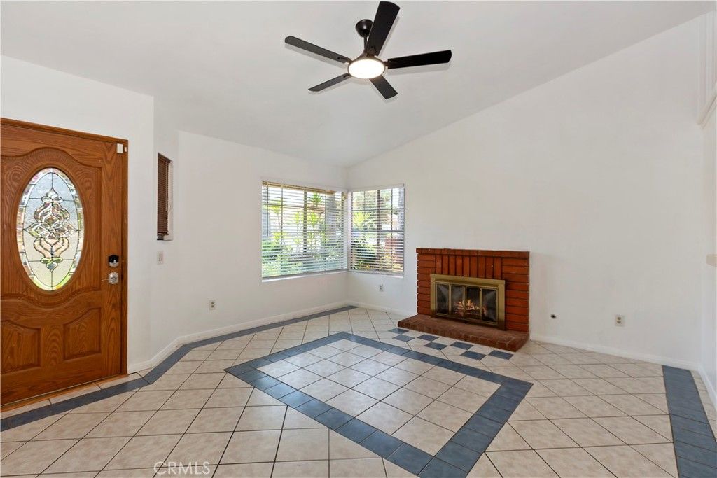 Image 10 of property listing at 9028 La Verne, Rancho Cucamonga, CA 91701