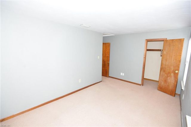 3921 Lantana PL, Virginia Beach, VA 23456