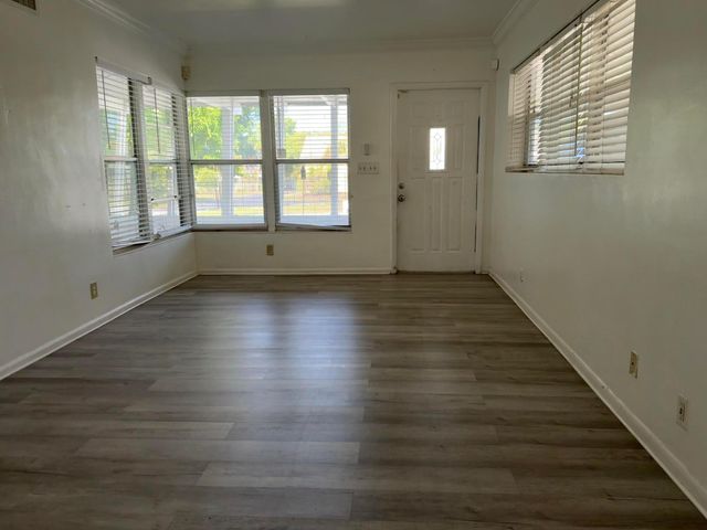 108 SE 10th Avenue Front, Pompano Beach, FL 33060