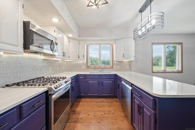 1002 7th Street, Eldora, IA 50627