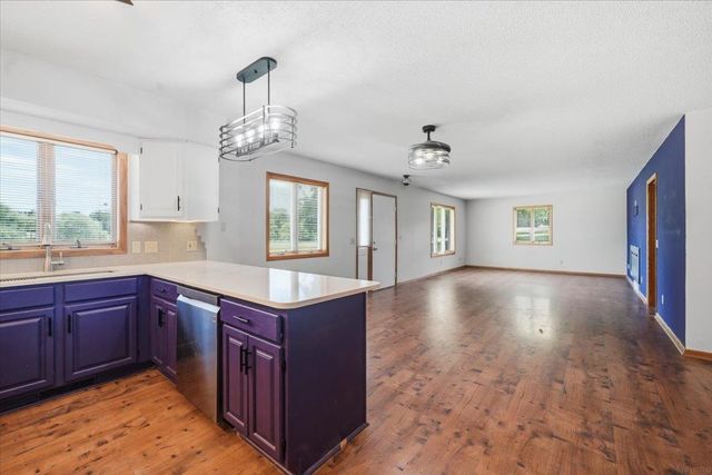 1002 7th Street, Eldora, IA 50627