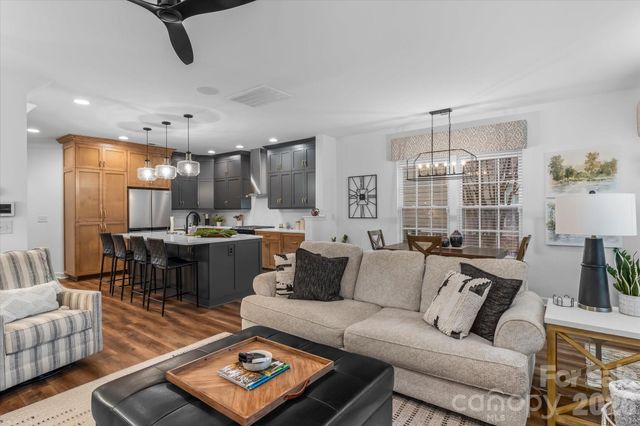 21556 Old Canal Street, Cornelius, NC 28031