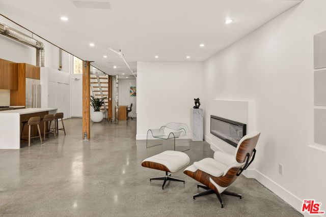 4115 Glencoe Avenue 107, Marina Del Rey, CA 90292