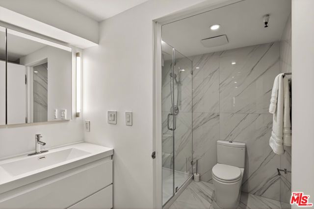 4115 Glencoe Avenue 107, Marina Del Rey, CA 90292