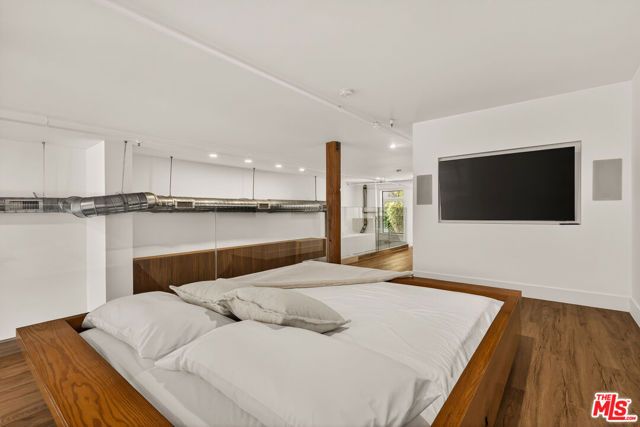 4115 Glencoe Avenue 107, Marina Del Rey, CA 90292