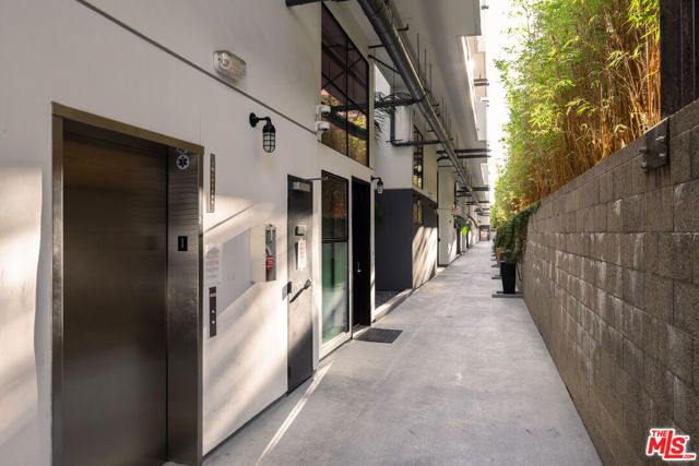 4115 Glencoe Avenue 107, Marina Del Rey, CA 90292