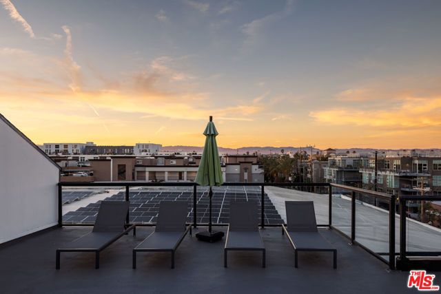 4115 Glencoe Avenue 107, Marina Del Rey, CA 90292