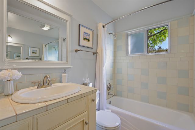 1929 San Ildefonso, Santa Fe, NM 87505