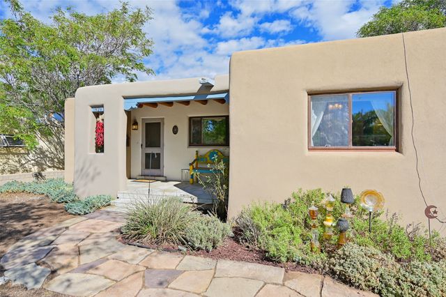 1929 San Ildefonso, Santa Fe, NM 87505