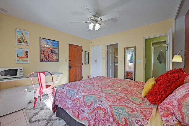 1929 San Ildefonso, Santa Fe, NM 87505