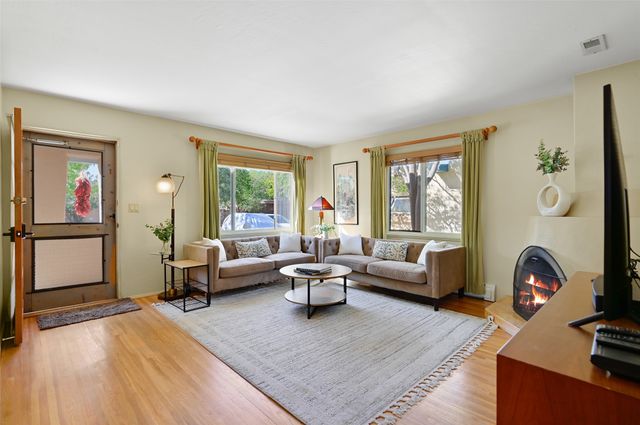 1929 San Ildefonso, Santa Fe, NM 87505
