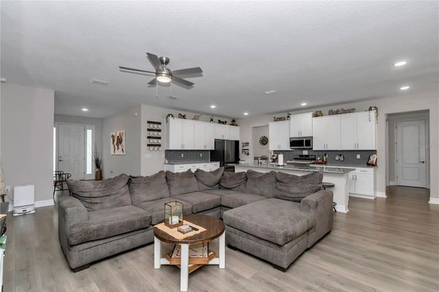 14869 SW 43RD COURT, Ocala, FL 34473