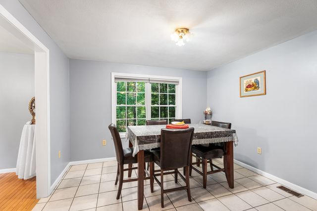 245 Hampstead St, Methuen, MA 01844