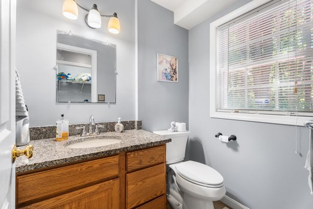 245 Hampstead St, Methuen, MA 01844
