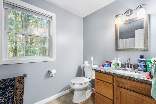 245 Hampstead St, Methuen, MA 01844