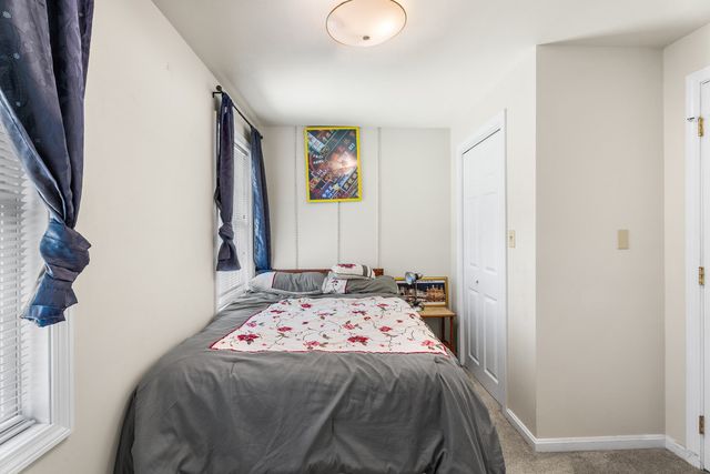 245 Hampstead St, Methuen, MA 01844