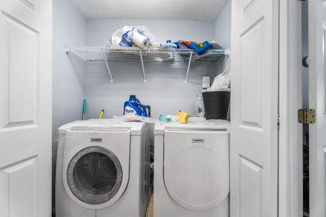 245 Hampstead St, Methuen, MA 01844