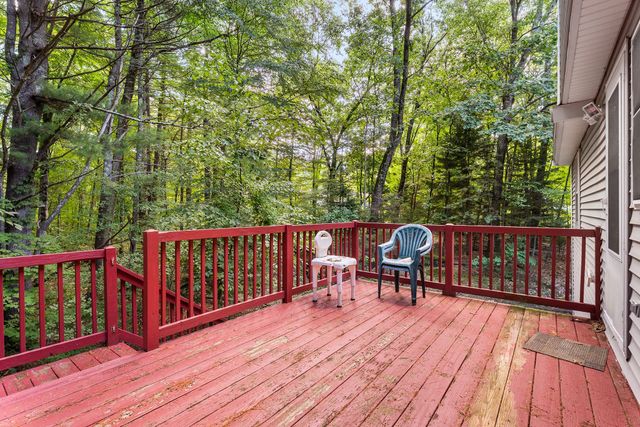 245 Hampstead St, Methuen, MA 01844