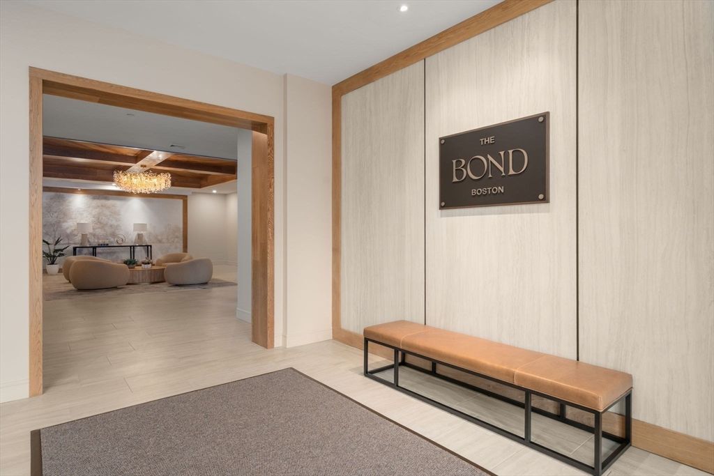 40 Soldiers Field Place 211, Boston, MA 02135