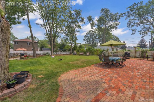 3059 Syracuse Street, Dearborn, MI 48124