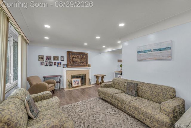 3059 Syracuse Street, Dearborn, MI 48124