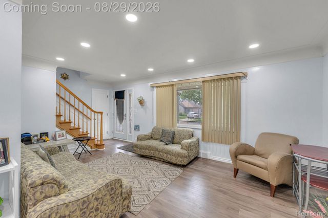 3059 Syracuse Street, Dearborn, MI 48124