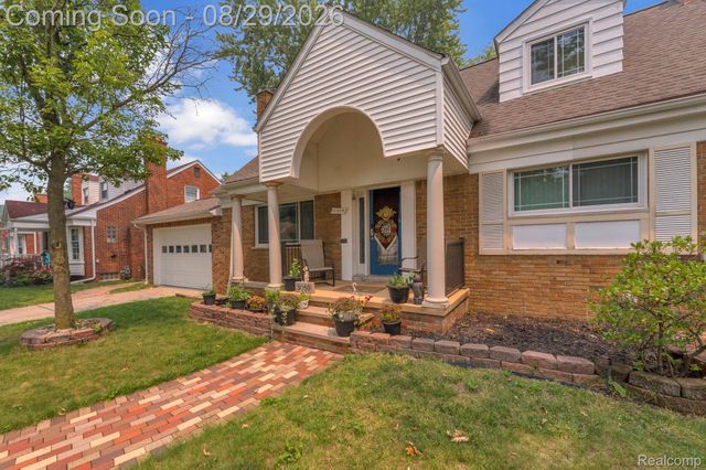 3059 Syracuse Street, Dearborn, MI 48124